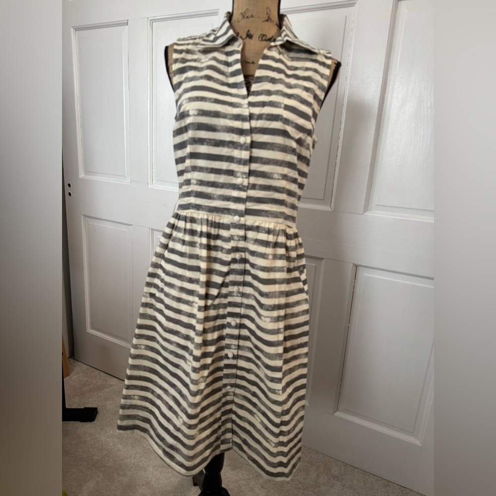Tan Sleeveless Midi Dress with Notched Collar